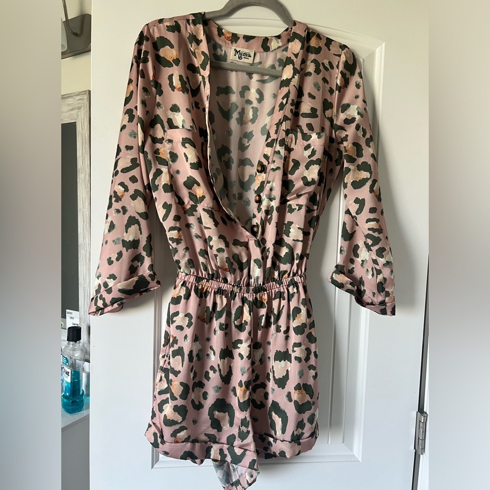 Show me your mumu leopard silk romper